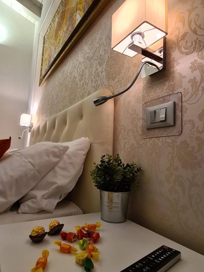 B&B Gardacharme Desenzano del Garda Ngoại thất bức ảnh