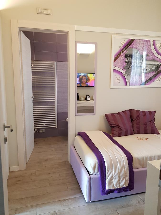 B&B Gardacharme Desenzano del Garda Ngoại thất bức ảnh