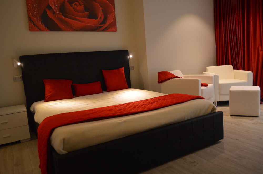 B&B Gardacharme Desenzano del Garda Ngoại thất bức ảnh