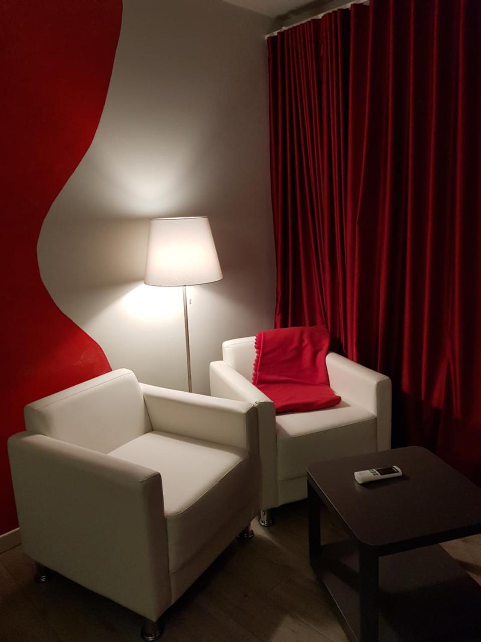 B&B Gardacharme Desenzano del Garda Ngoại thất bức ảnh